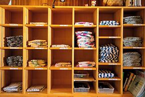 Shimaya