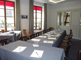 Hôtel La Cloche