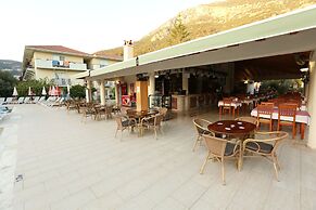 Mavruka Hotel