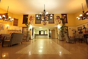 Mavruka Hotel