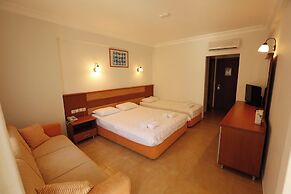 Mavruka Hotel