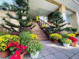 Sunny Beach Hotel & Apartment