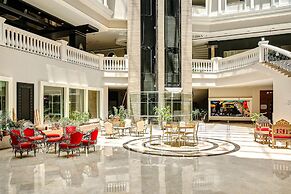 Seaden Sea World Resort & Spa