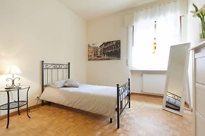 Bed and Breakfast Happiness