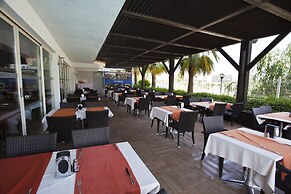 Holiday City Hotel