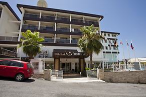 Holiday City Hotel
