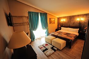 Dream Hotel
