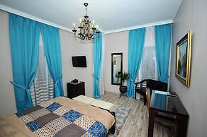 Dream Hotel