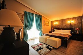 Dream Hotel