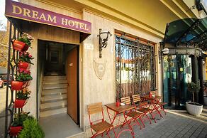 Dream Hotel