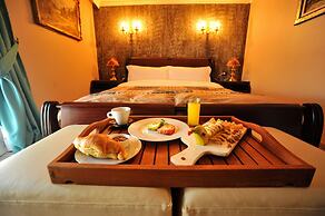 Dream Hotel