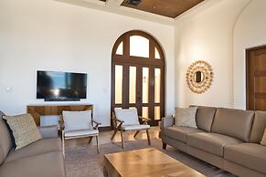 Las Catalinas Doorway