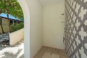 Las Catalinas Doorway