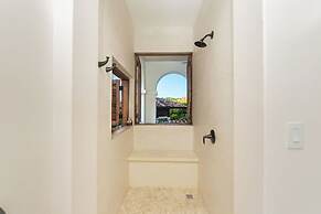 Las Catalinas Doorway