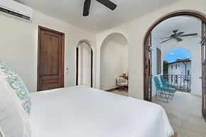 Las Catalinas Doorway