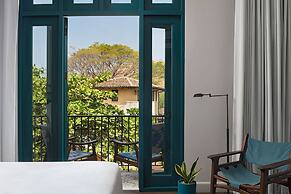 Las Catalinas Doorway