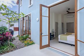 Las Catalinas Doorway