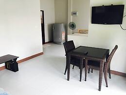 Krisada Beach Resort