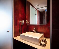 Essence Hotel