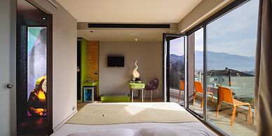 Essence Hotel