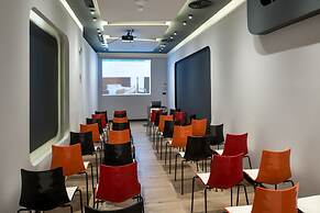 Essence Hotel
