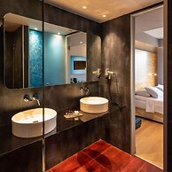 Essence Hotel
