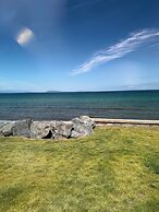 Sand Pebbles Inn