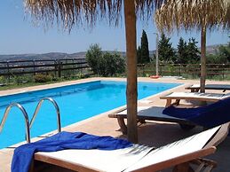 Boutique Villa Petra Eleni