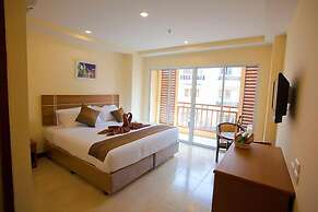 Iris Residence