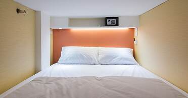 Matchbox Bangkok Hostel