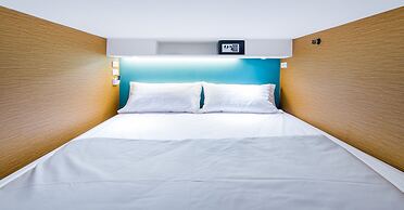 Matchbox Bangkok Hostel