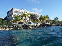 Condumel Condominiums