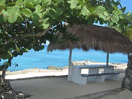 Condumel Condominiums
