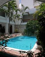 Hotel Plaza Carrillo's