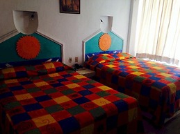 Hotel Plaza Carrillo's