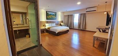 Kemena Plaza Hotel