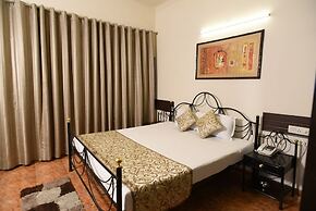 Jullundur Hotel