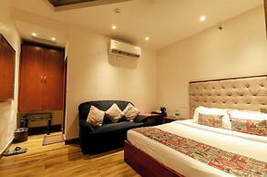 Jullundur Hotel