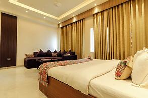 Jullundur Hotel