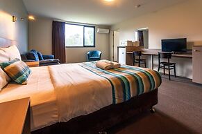 Kingston Hotel