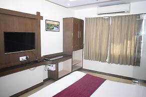 Hotel Tamizh Park