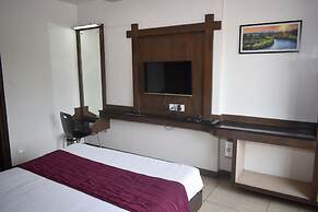 Hotel Tamizh Park