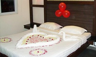 Hotel Tamizh Park