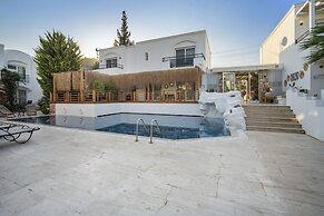Costa Sariyaz Hotel