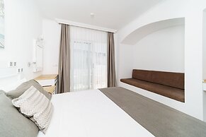 Costa Sariyaz Hotel