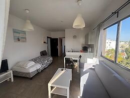 Polyxeni Hotel Apartments