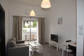 Polyxeni Hotel Apartments