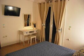 Chrysiida Luxury Suites