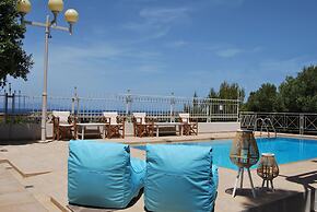 Chrysiida Luxury Suites