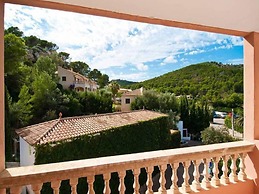 Hotel Na Taconera